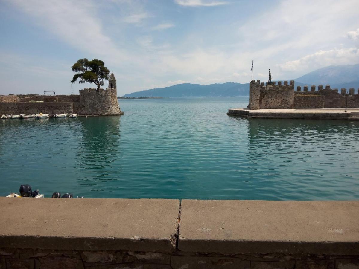 Clock'S House Apartment Nafpaktos Exterior photo