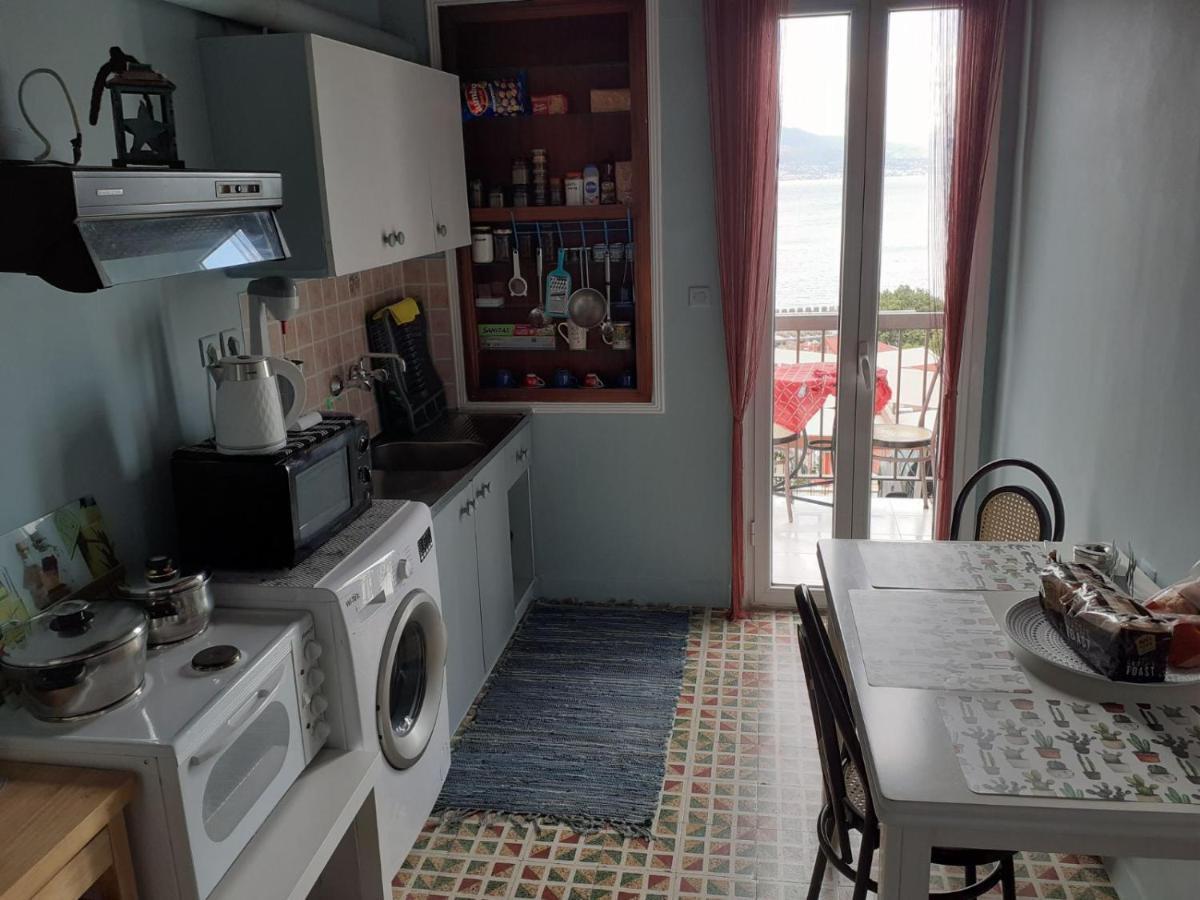 Clock'S House Apartment Nafpaktos Exterior photo